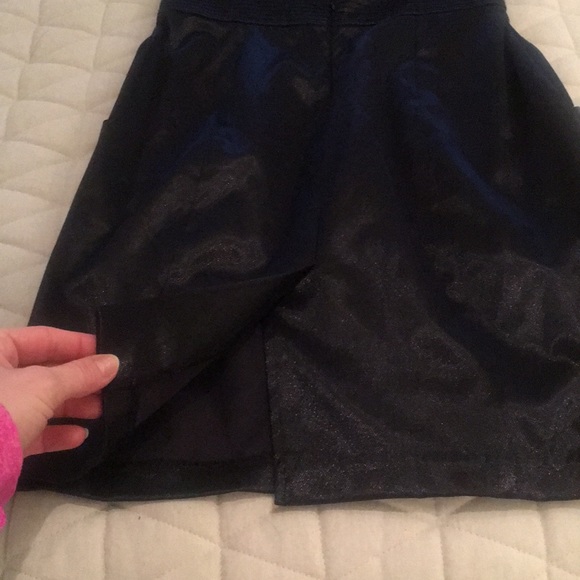 Lbd - Picture 5 of 5